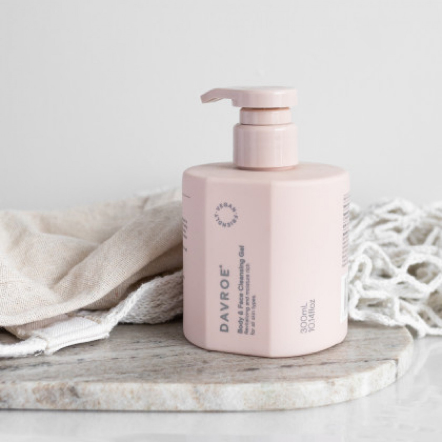 DAVROE Body and Face Cleansing Gel Гель для умывания, 300 ml НФ-00027631