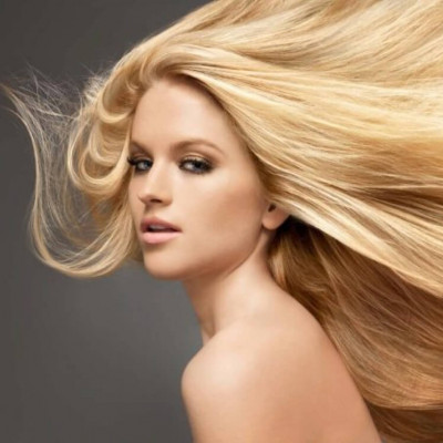 ТОП 10 засобів для відновлення волосся після освітлення в салоні краси!